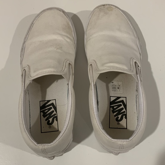 White vans - Picture 4 of 9